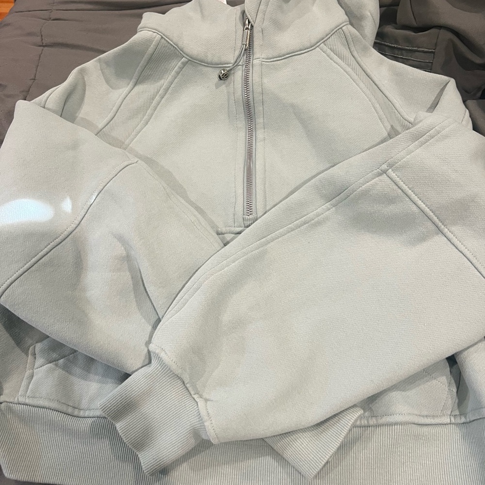 Lululemon Athletica Sage Green Half-Zip hoodie Sweatshirt - worn once!